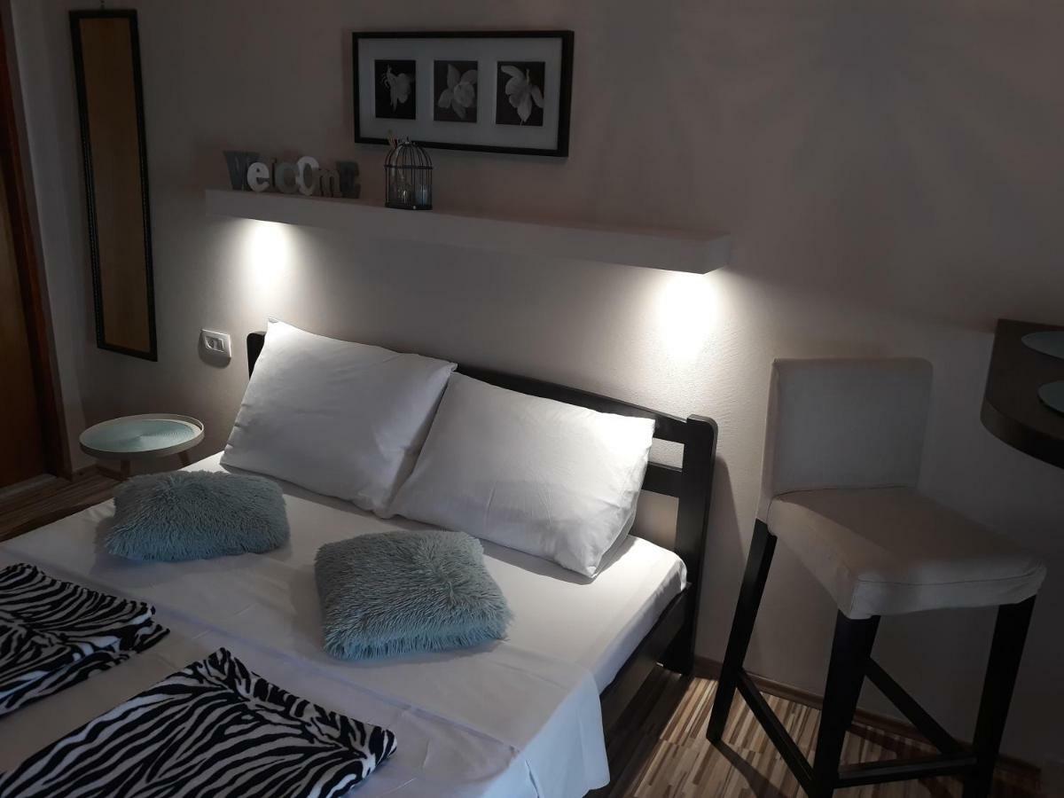 Apartmani Diana Biograd Na Moru Luaran gambar