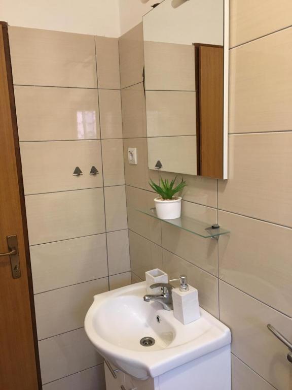 Apartmani Diana Biograd Na Moru Luaran gambar